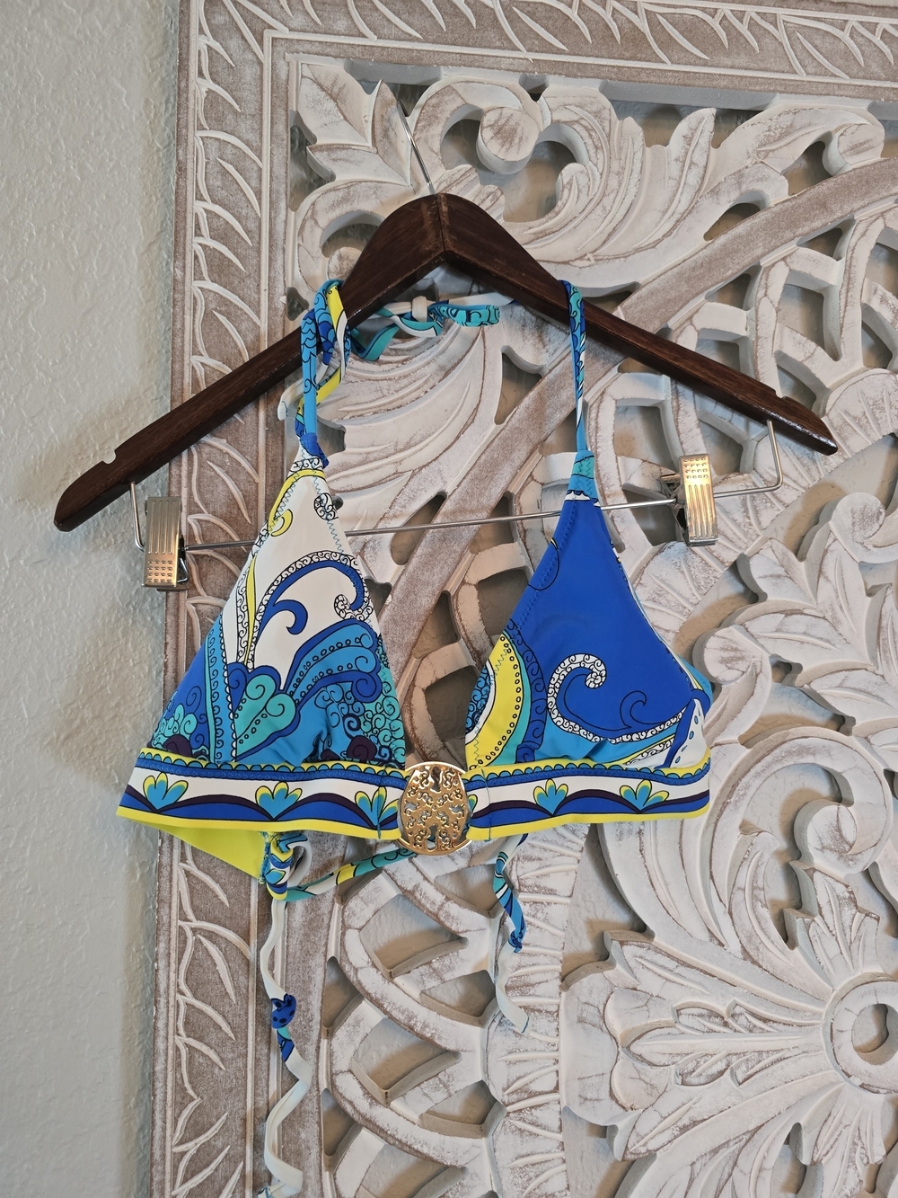 Trina Turk Women's Ipanema Paisley Halter Bikini Top Multicolor Gold Accent 6